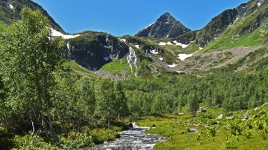 Фото нашего гида Геннадия Скосырева