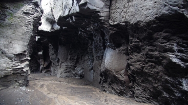 В 2015 году воды вновь нет, поэтому можно исследовать местность вдоль и поперёк. Фото нашего Странника Александра Панченко