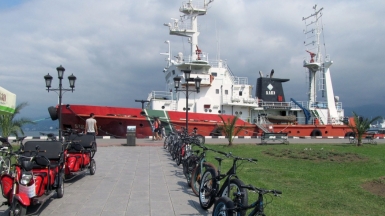 В порту Батуми. Фото нашего гида Ирины Пряничниковой