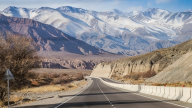 По дороге в Бишкек. Фото Анатолия Жидкова