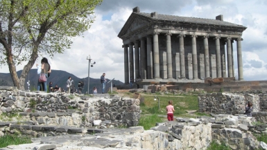 Языческий храм в Гарни. Фото нашего гида Ирины Пряничниковой