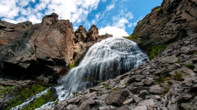 Водопад Девичьи косы, фото: depositphotos.com