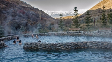 Горячие источники Ак-Суу. Фото: Анатолий Жидков