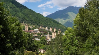 Прощаемся с Местией. Фото нашего гида Ирины Пряничниковой.