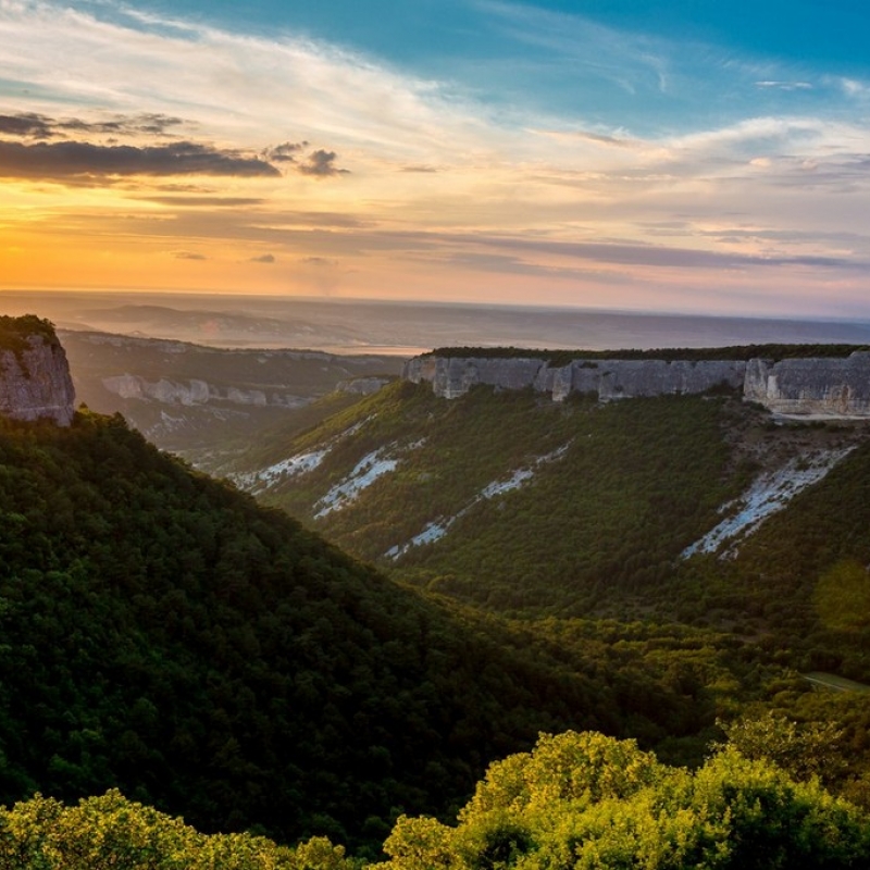 Закат на Мангупе
