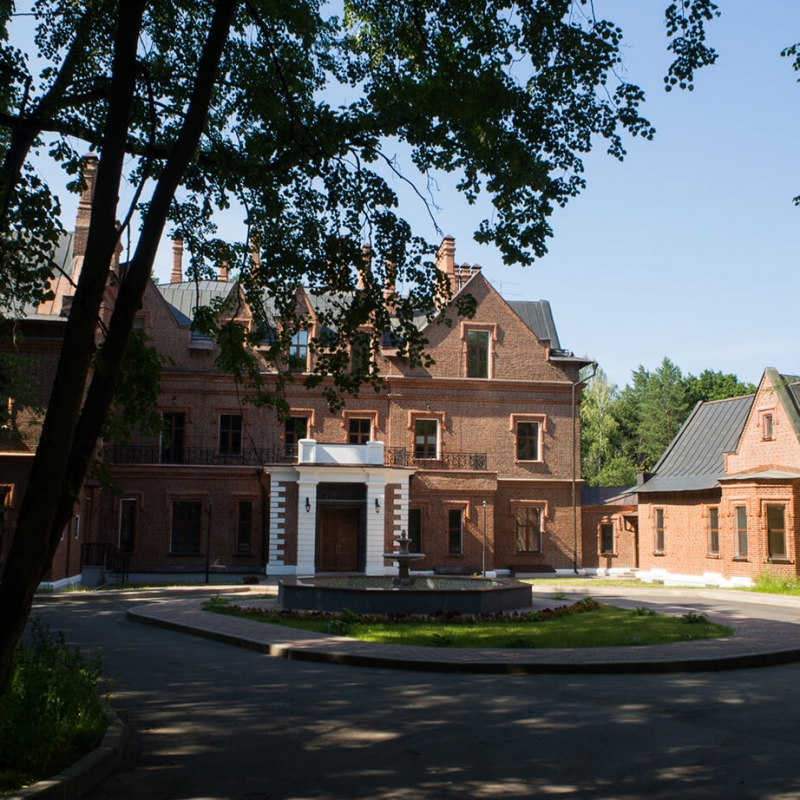 Усадьба Щербатовых. Фото: Dmitry Kostin, visualhunt.com