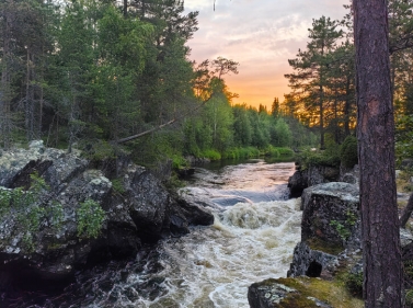Сплав по реке Тумча