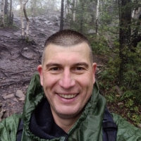 Евгений Лезгинцев